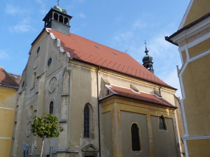 Kőszeg első nagytemploma, a XIII. századi Szent Jakab templom jezsuita Xavéri Szt. Ferenc kápolnájának bemutatása