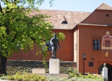 Explore notable people in Kőszeg
